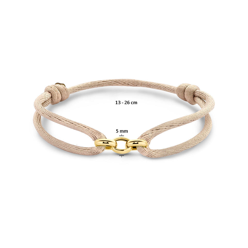 Satijn Armband Ovaal Beige gedragen