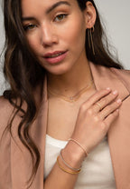 Double Linea Earrings model