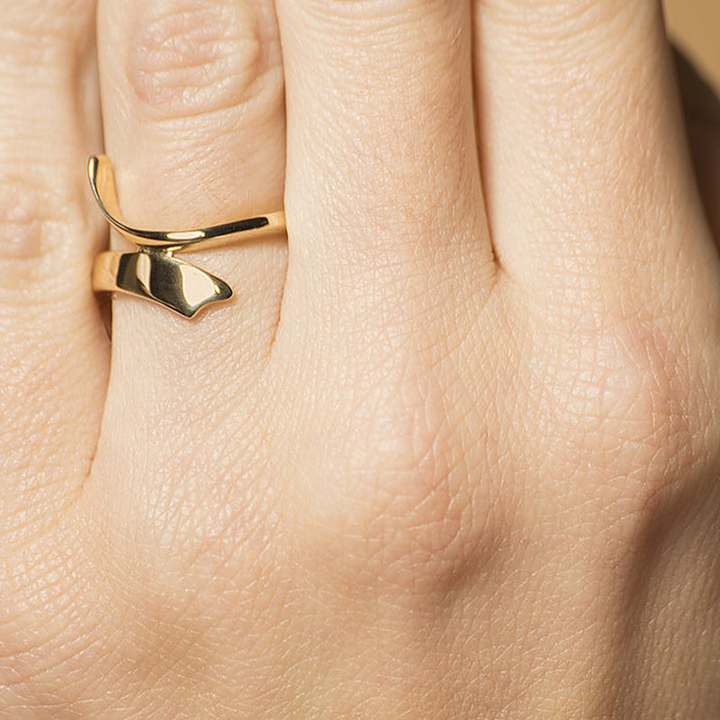 Smedy Swirl voor dames in 14 karaat geelgoud