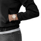 T120_210_22_111_00_WRIST